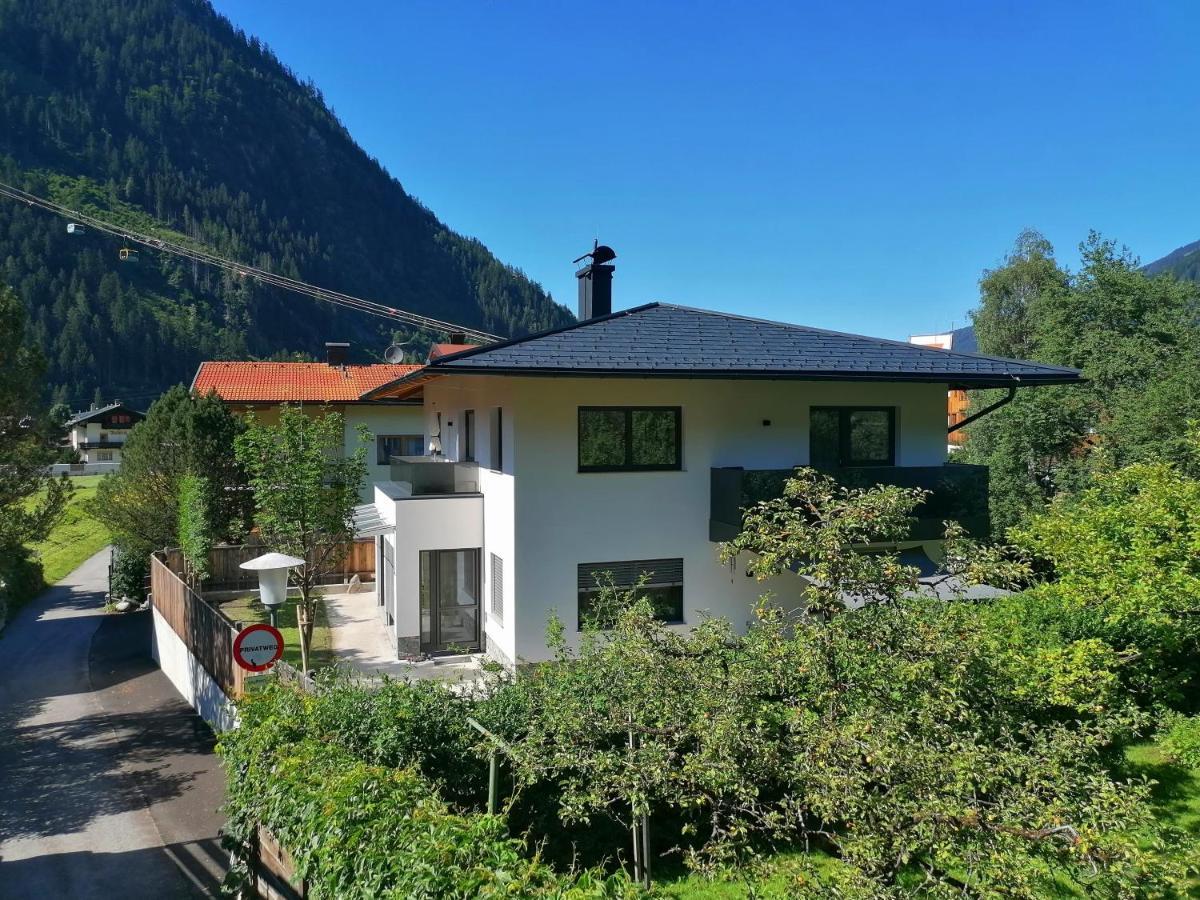 Apart Lisa Mayrhofen Eksteriør bilde